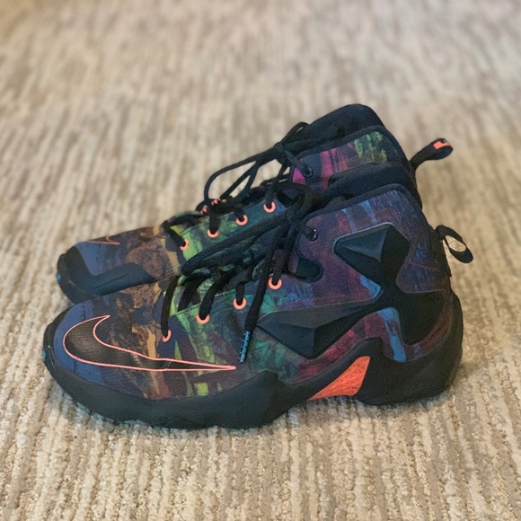 youth lebron james shoes